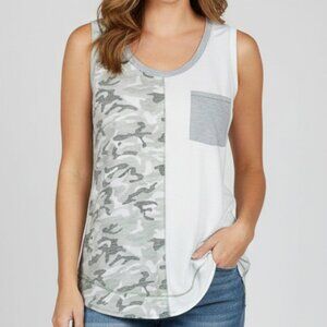 NWT HEM & THREAD TANK SZ M